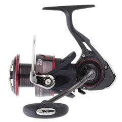 Daiwa Ballistic 17 LT 3000 DC Olta Makinesi