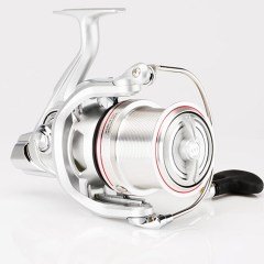 Daiwa Emblem Surf 18 35 SCW 4000 QD Olta Makinesi
