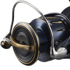 Daiwa Saltiga 23 6000H spin Olta Makinesi