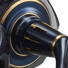 Daiwa Saltiga 23 6000H spin Olta Makinesi